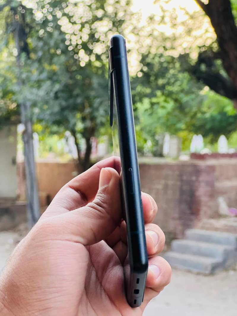 Google Pixel 6a 1