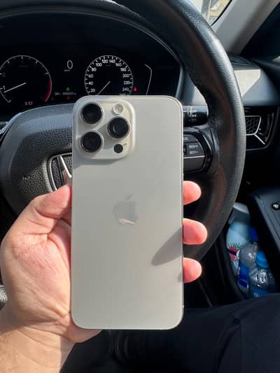 Apple iPhone 15 Pro Max