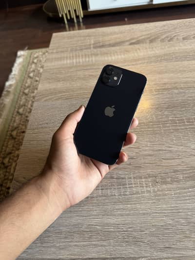 iPhone 12 FACTORY UNLOCK SIM WORKING