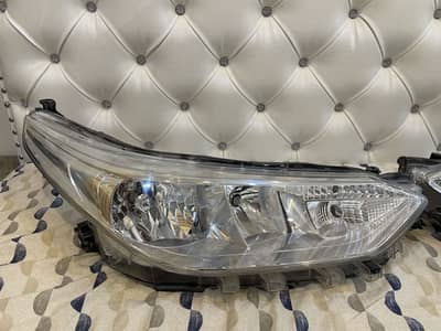 Toyota Yaris 2021 Genuine OEM Headlights | Like New | Original Lights