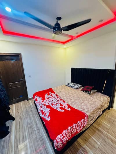 1 bed luxury apartment stay Behria town 03001893480