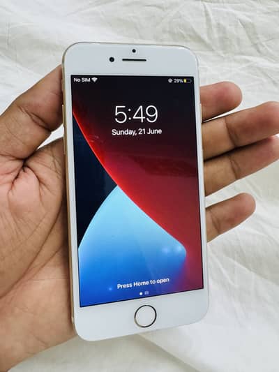 Apple iPhone 7