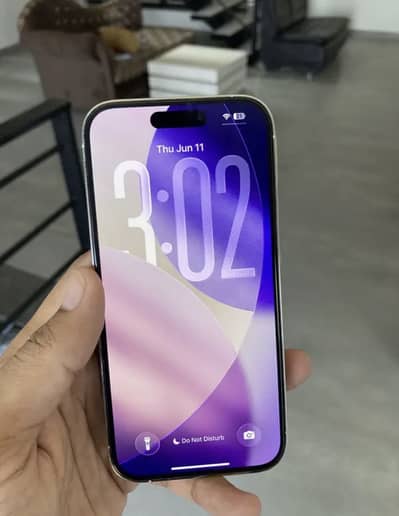 Iphone 14 pro 128 FACTORY UNLOCK88bh waterpack