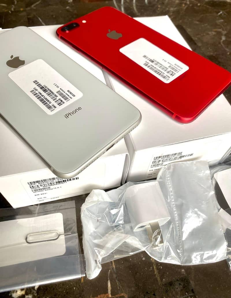 Apple iPhone 8 Plus 6