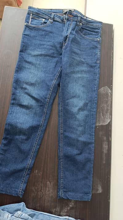 jeans pant blue color
