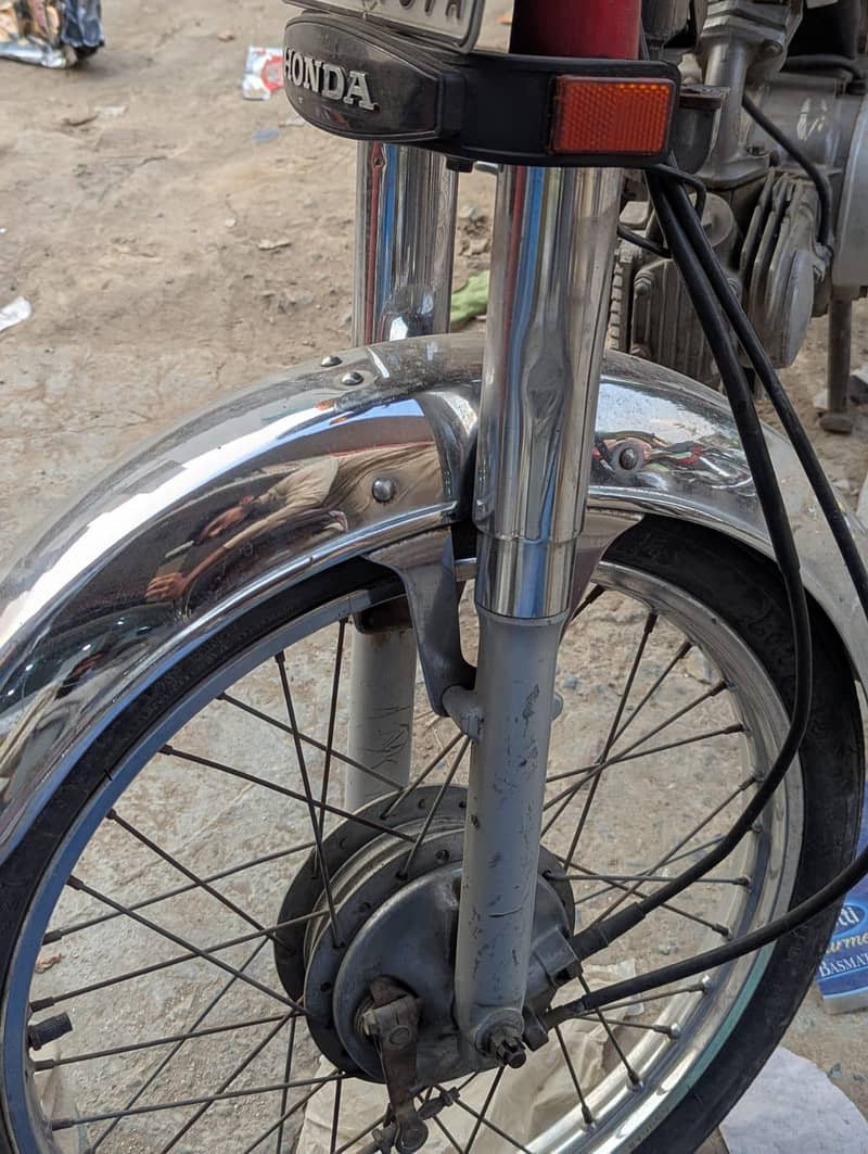 CD 70 2018 Model 6
