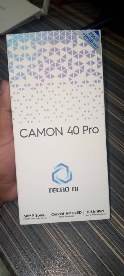 Tecno CAMON 40 Pro