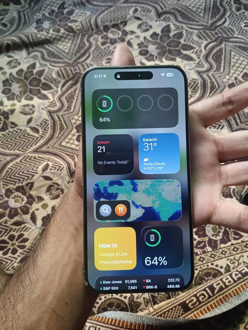 Apple iPhone 15 Pro Max 1