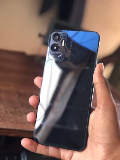 Infinix Hot 12 6+3 128