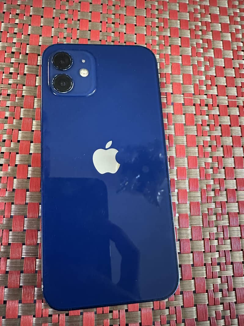Apple iPhone 12 0
