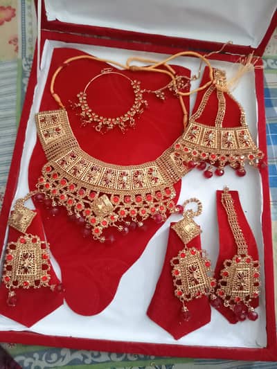 Bridal set