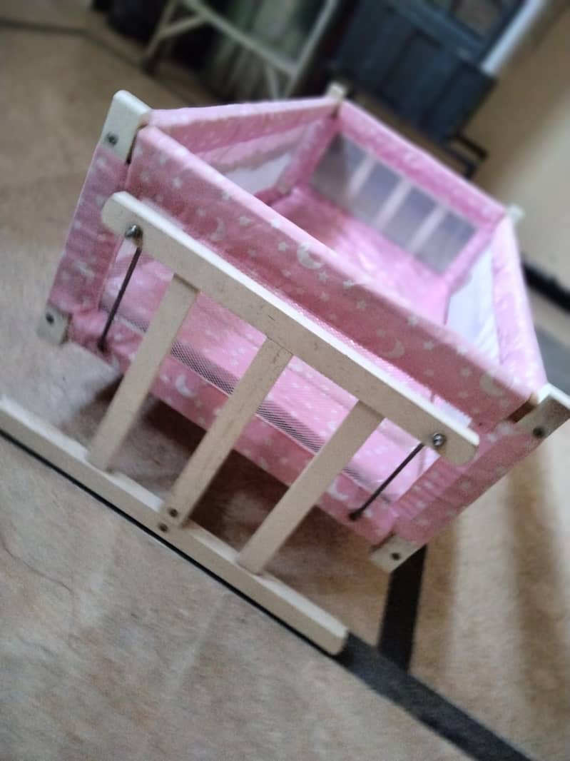 Swinging bed 2