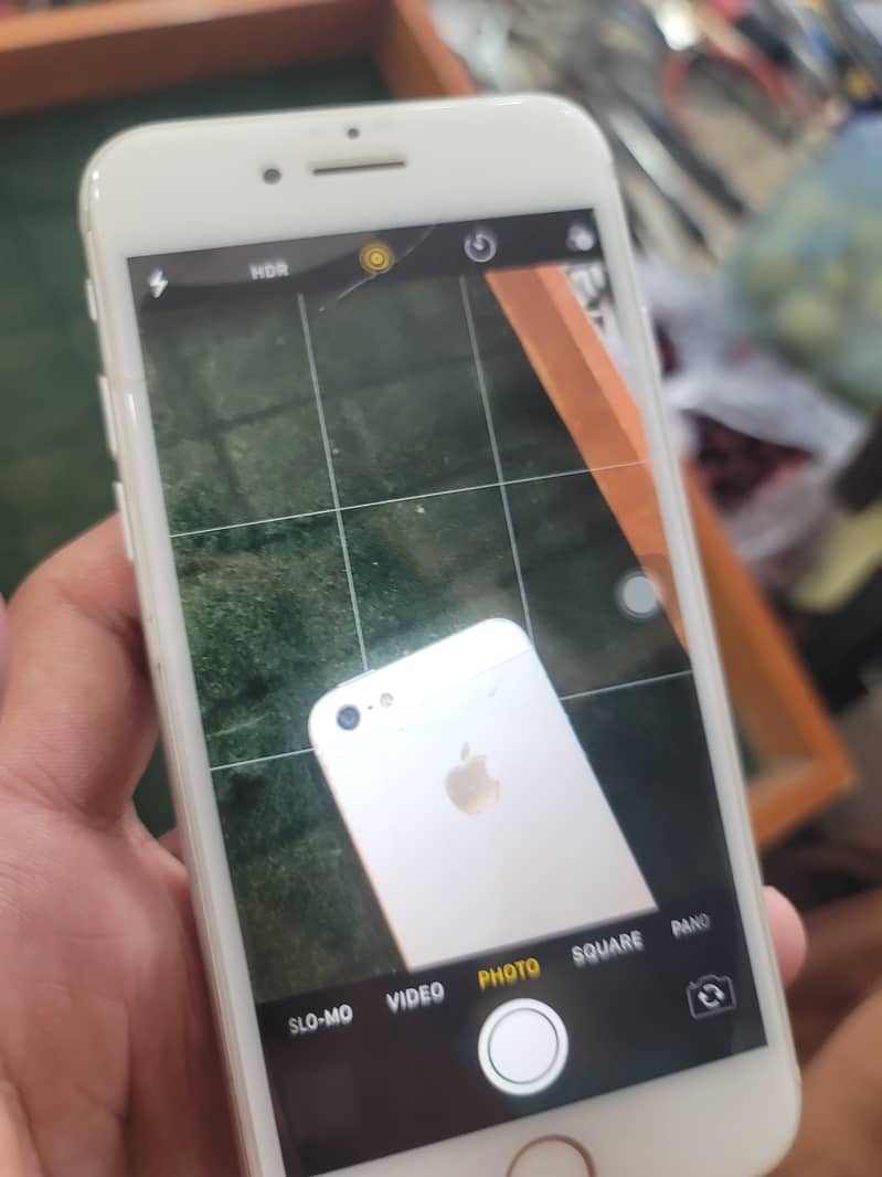 Apple iPhone 7 4