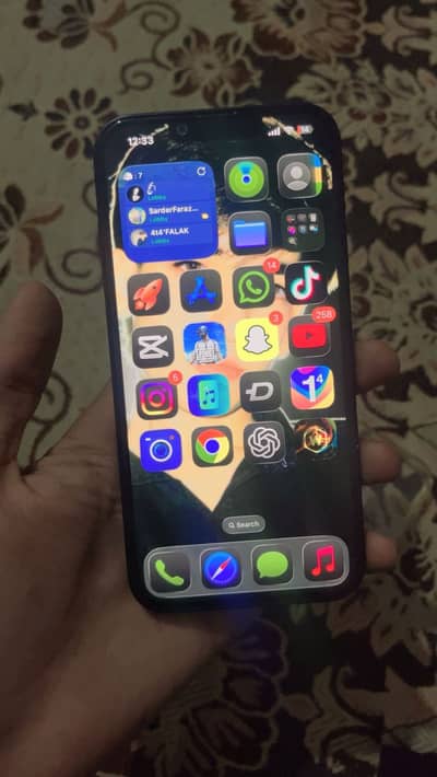 Apple iPhone 14