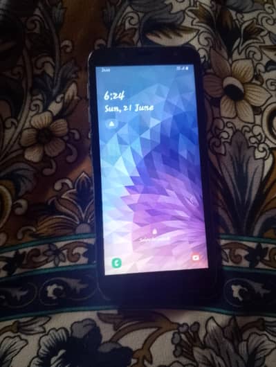 Samsung Mobile J6