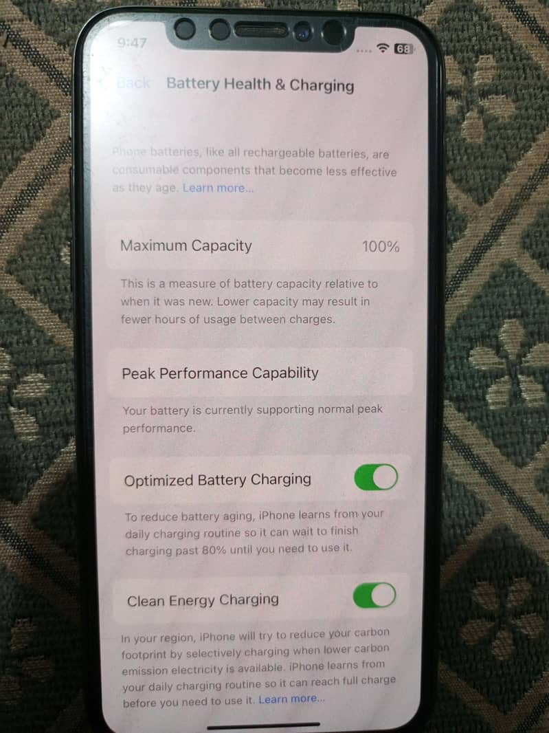 Apple iPhone X 4