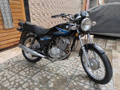 Suzuki GS 150 - Model 2020