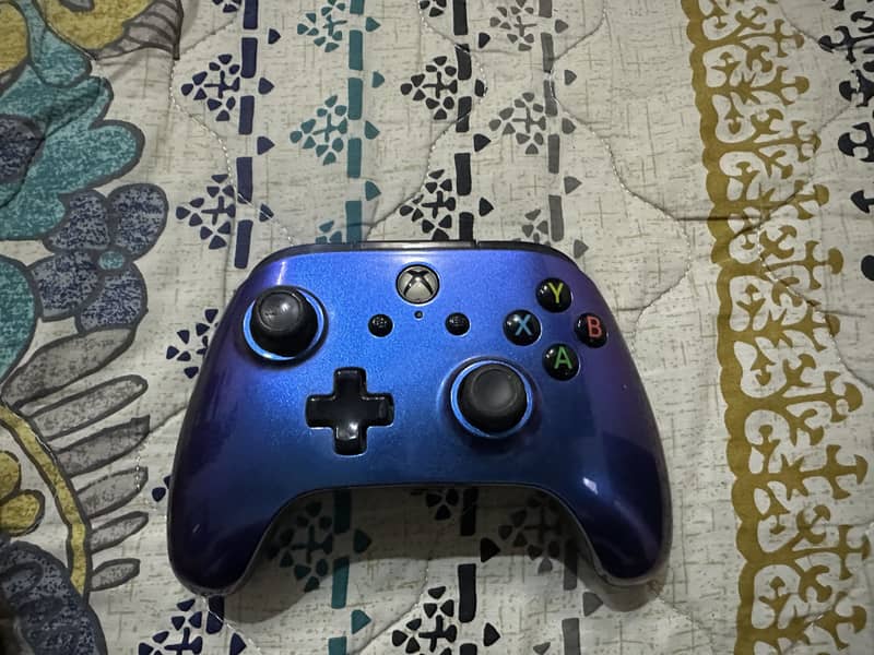 Xbox One controller multi colour 0