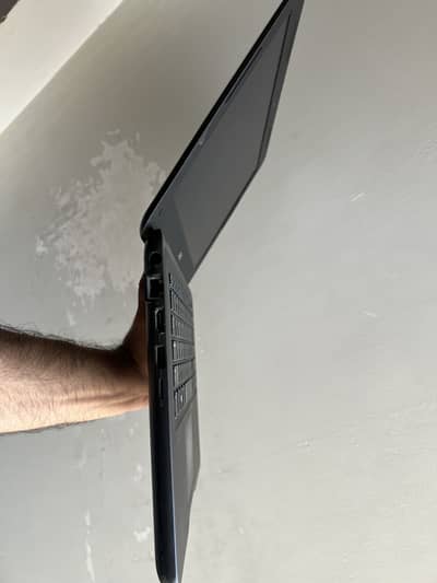 Dell Latitude 3380 | Core i5 7 gen | 4GB, 128GB SSD