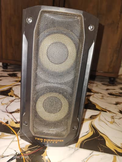 Panasonic subwoofers 180 watt genien  powerful bass