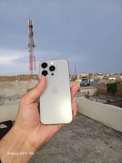 Apple iPhone 15 Pro
