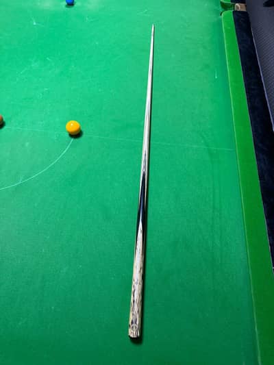 snooker cue