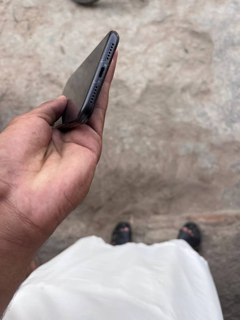 Apple iPhone 11 2