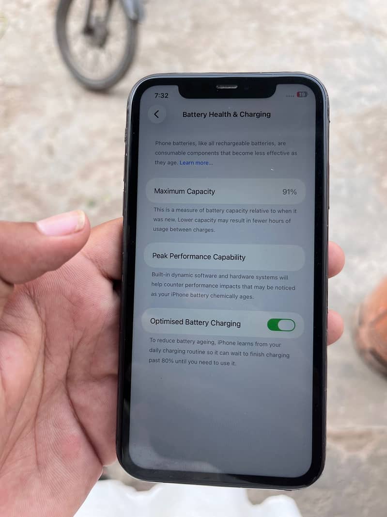 Apple iPhone 11 6