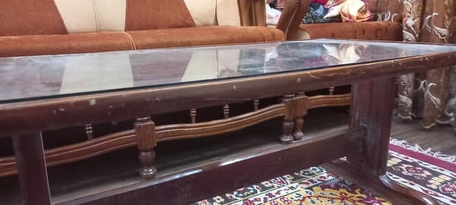 I want to sell center table only serious buyer contact