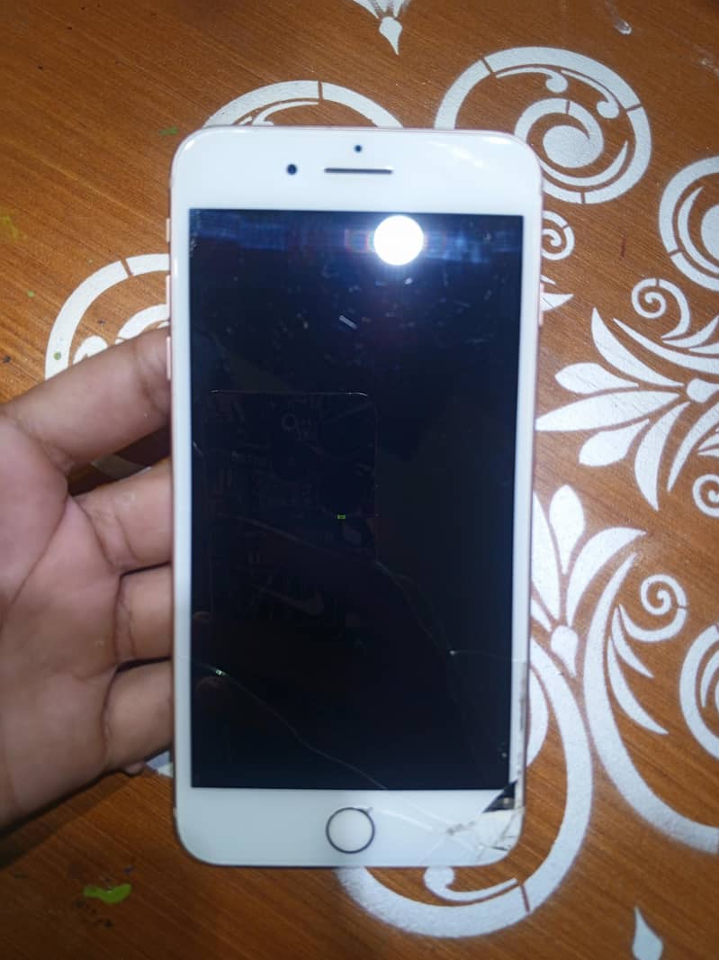Apple iPhone 8 Plus 1