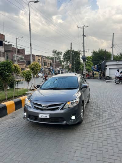 Toyota Corolla Altis 2013