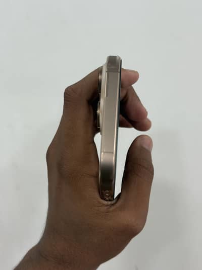 Apple iPhone 16 Pro Max  non pta