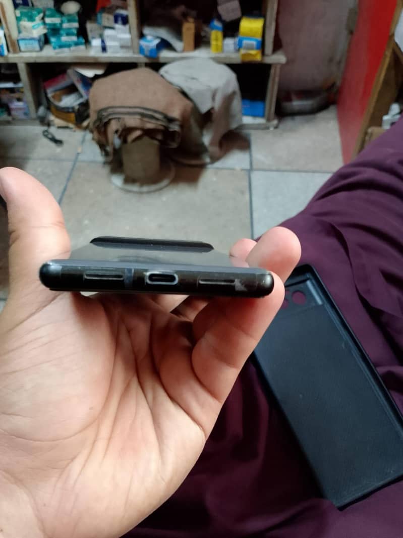 Google Pixel 6 1