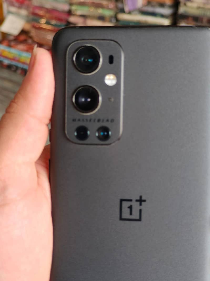 One Plus 9 Pro 8