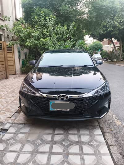 Hyundai Elantra 2022