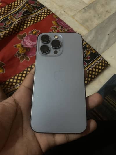 Apple iPhone 13 Pro