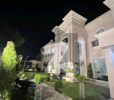 FULLY FURNISHED 2 KANAL ELEGANT AND FULLY MAINTAINED SUPER HOT LOCATED BUNGALOW WITH ALL LUXURY AMENITIES IS AVAILABLE IN THE BEST BLOCK OF DHA LAHORE.