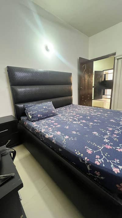want to sell king size bed