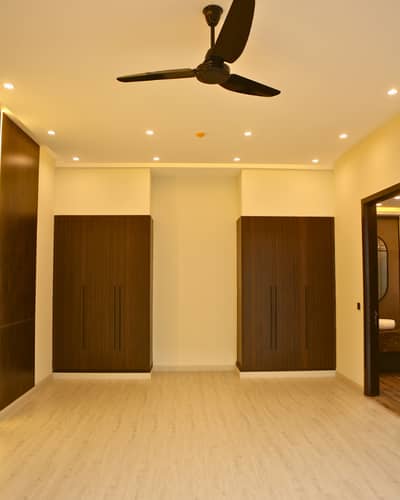 20 MARLA ELEGANT AND FULLY MAINTAINED SUPER HOT LOCATED BUNGALOW IS AVAILABLE IN THE BEST BLOCK OF DHA LAHORE
