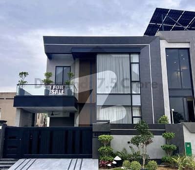 FULLY FURNISHED WITH SOLAR 9.5 MARLA ELEGANT AND FULLY MAINTAINED SUPER HOT LOCATED BUNGALOW IS AVAILABLE IN THE BEST BLOCK OF DHA LAHORE.