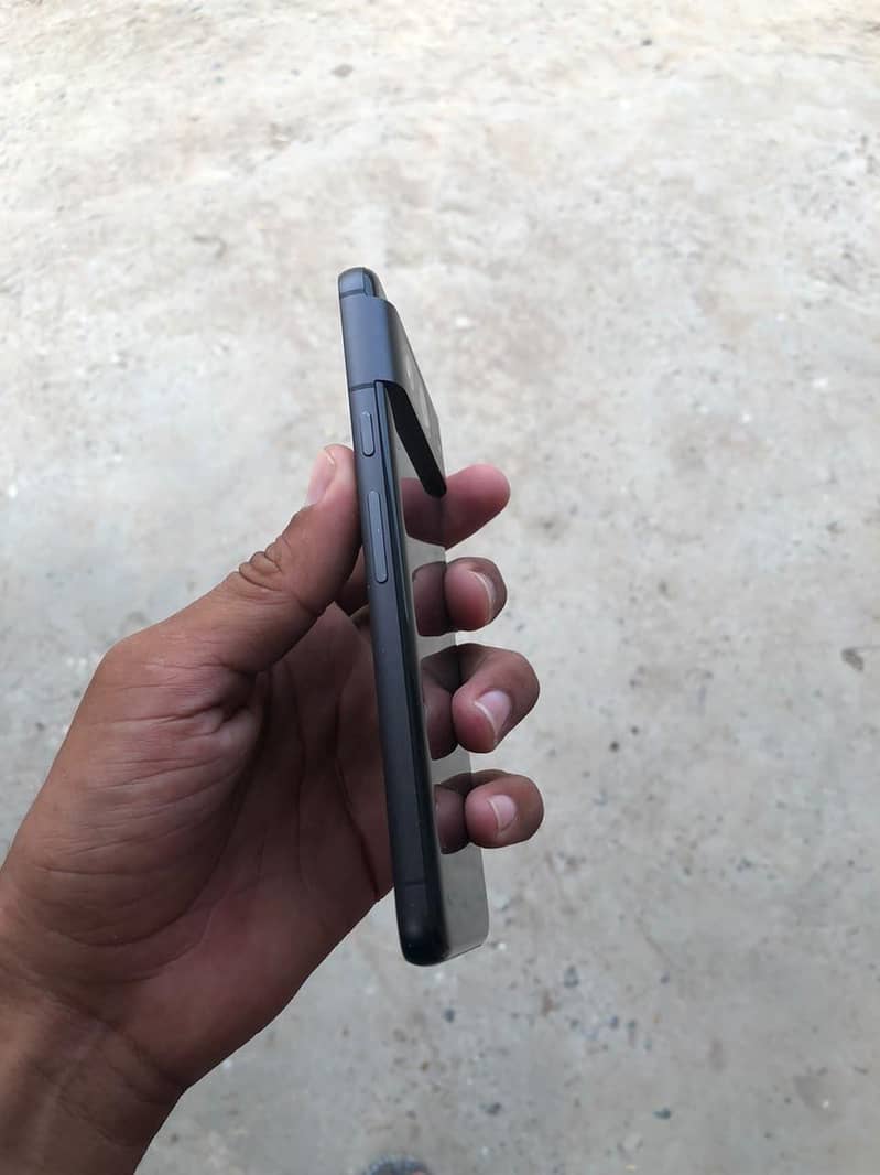 Google Pixel 8 1