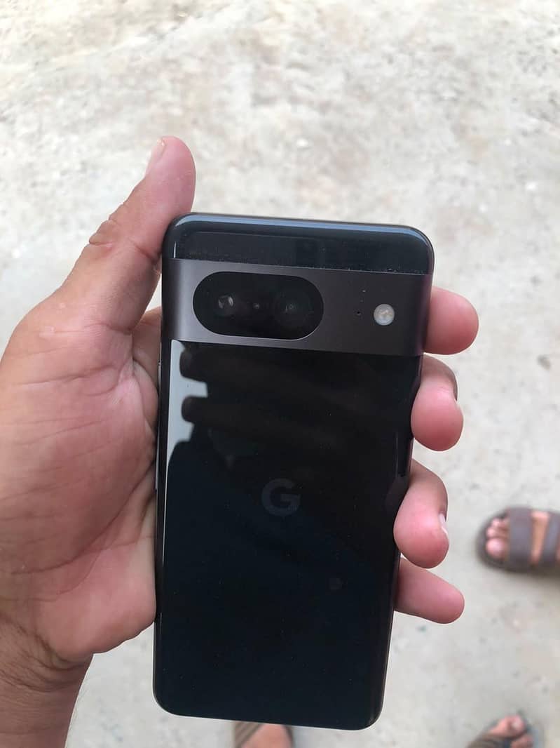 Google Pixel 8 5