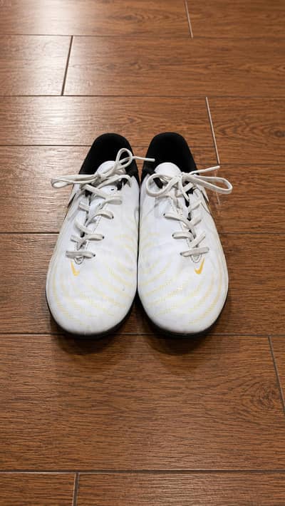 Nike Jr. Phantom GX 2 Academy