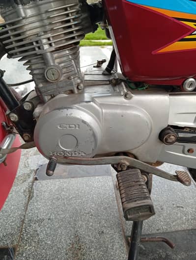 Honda red colour original saman nahi ha 03469040140