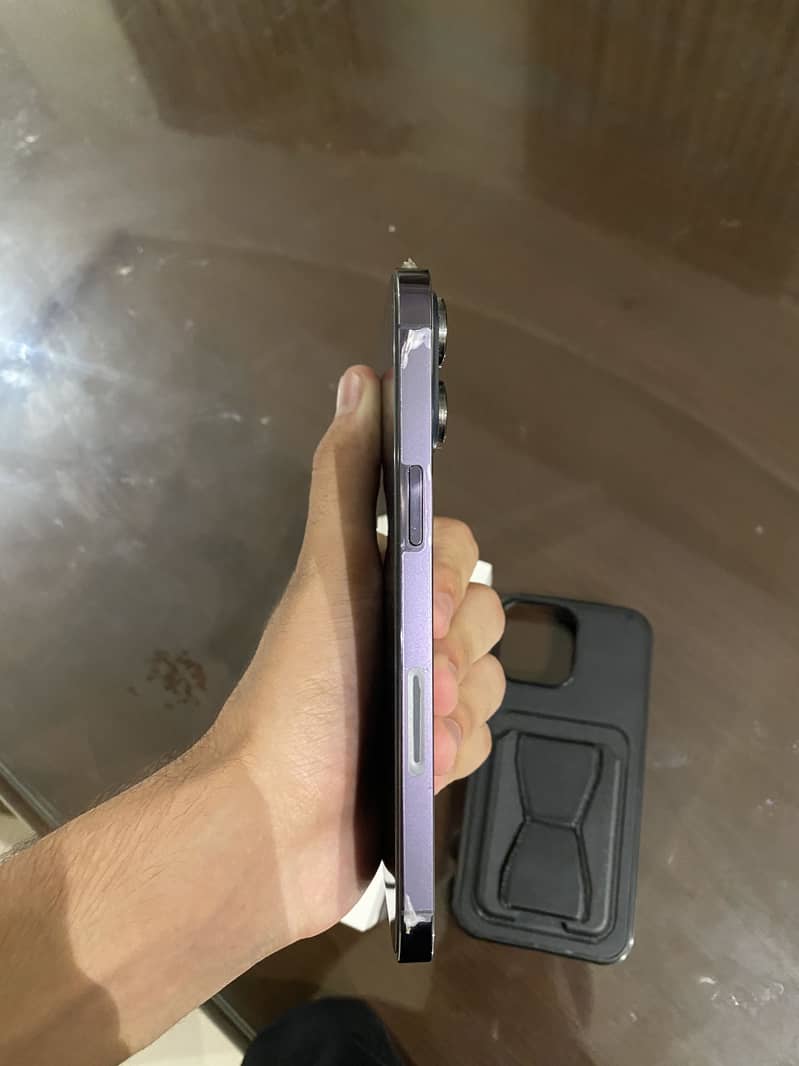 iPhone 14 Pro Max 1
