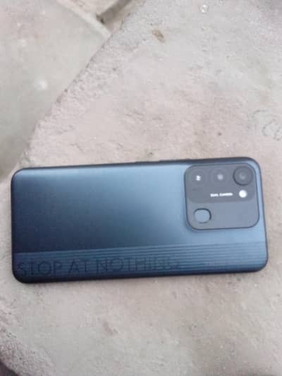 Tecno Spark 8C