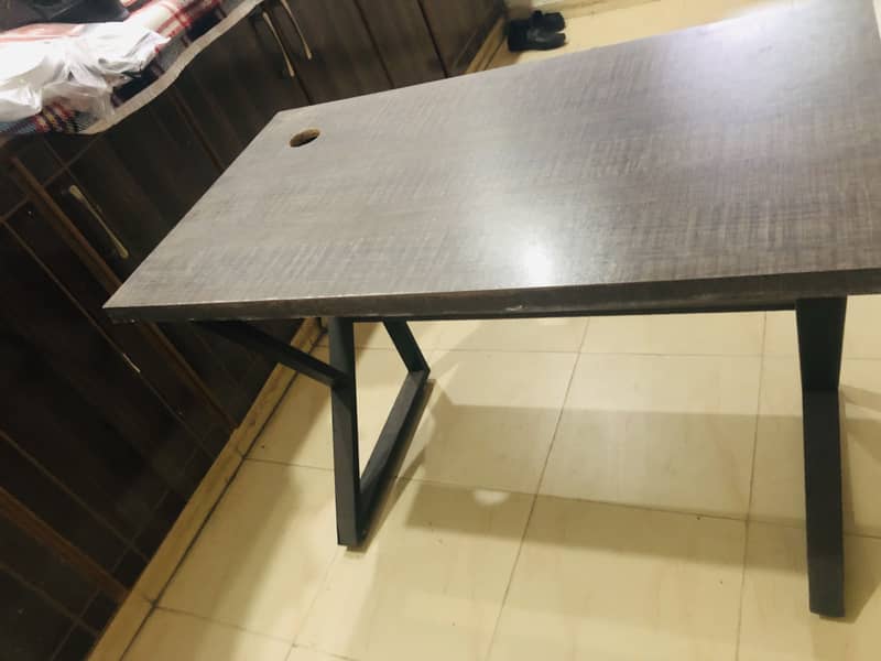Computer Table 5*2 3