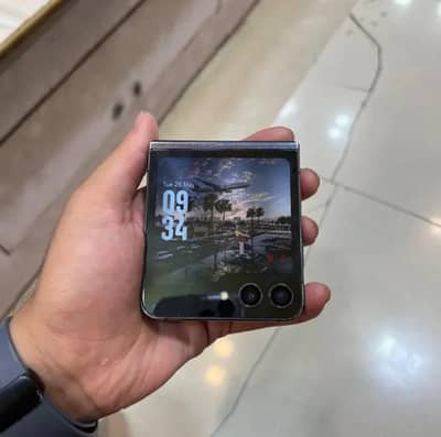 Samsung Mobile Z Flip 5