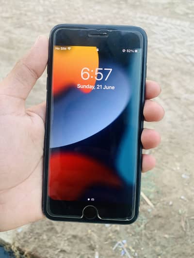 Iphone 7 plus urgent sale whatsapp numb 03038315820