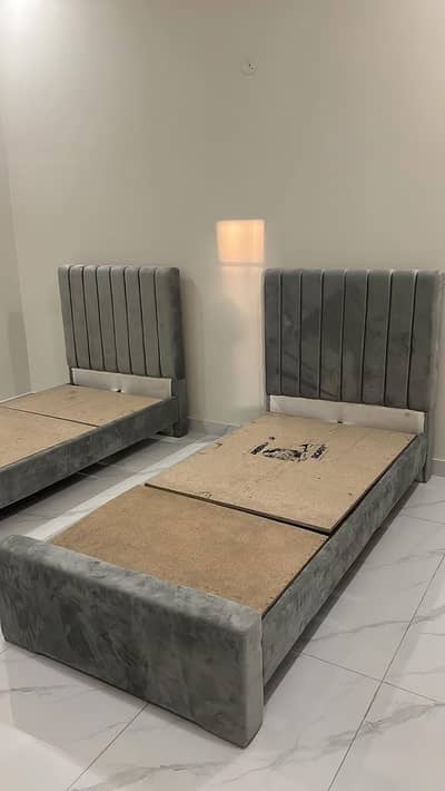 2 single Beds